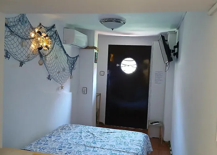 в каюта بورغاس