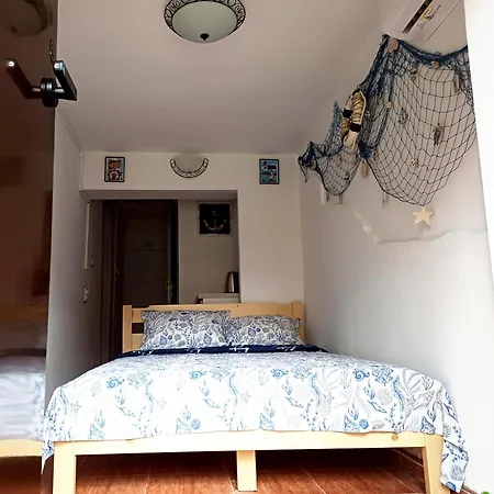 в каюта Apartment